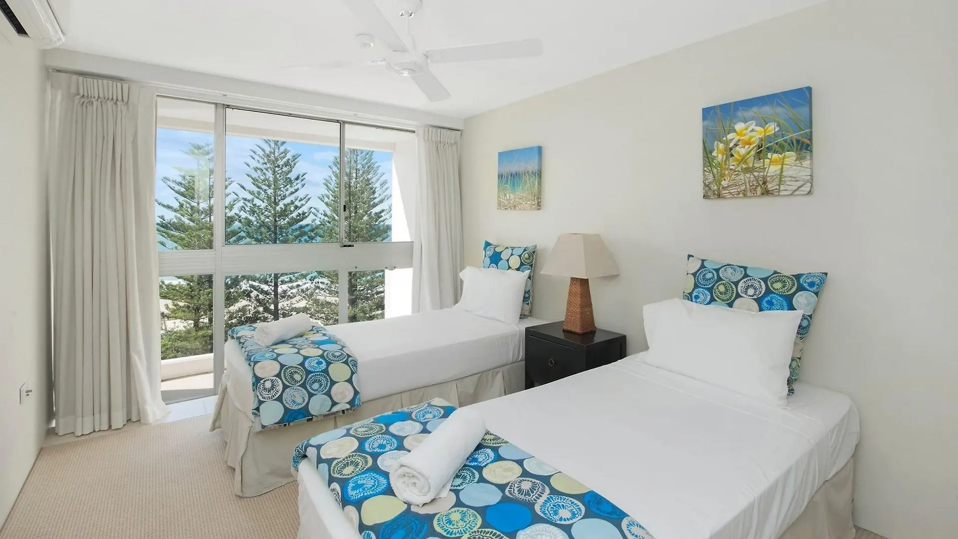 Aparthotel Solnamara Beachfront Apartments Gold Coast
