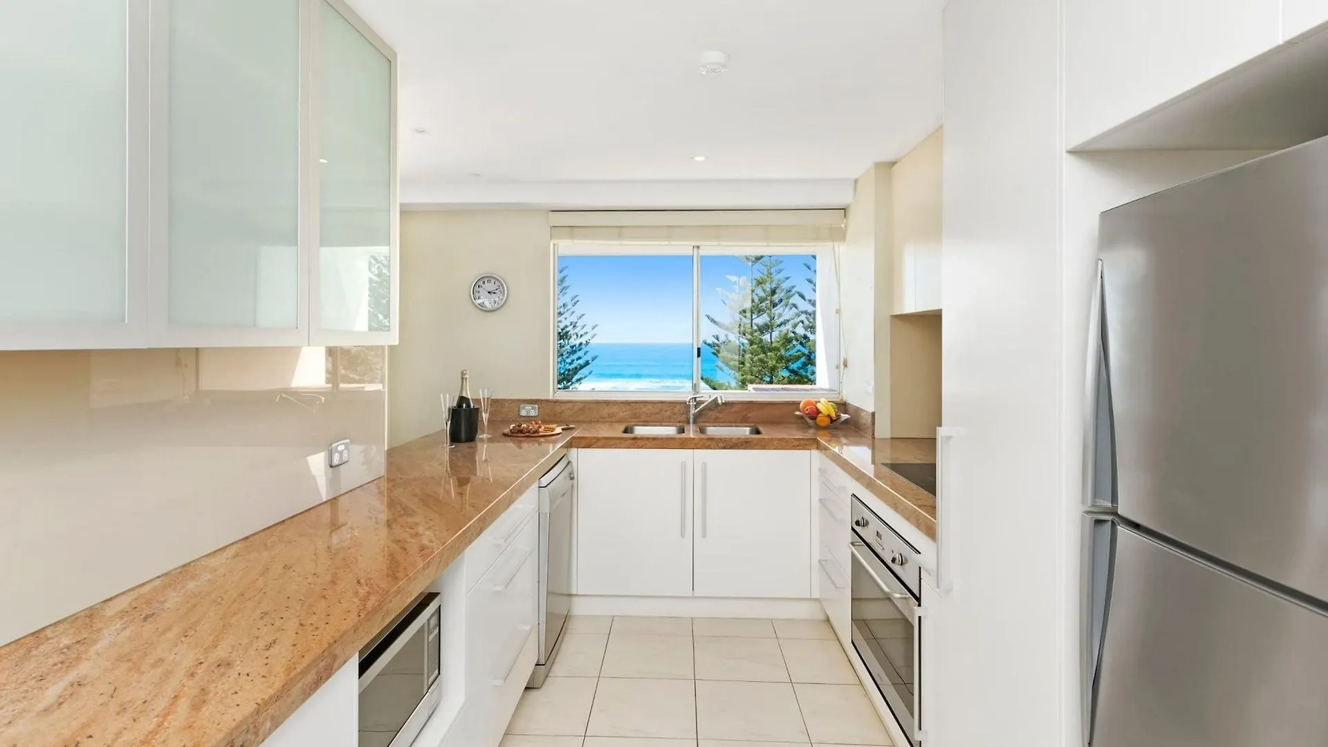 Solnamara Beachfront Apartments Gold Coast Aparthotel