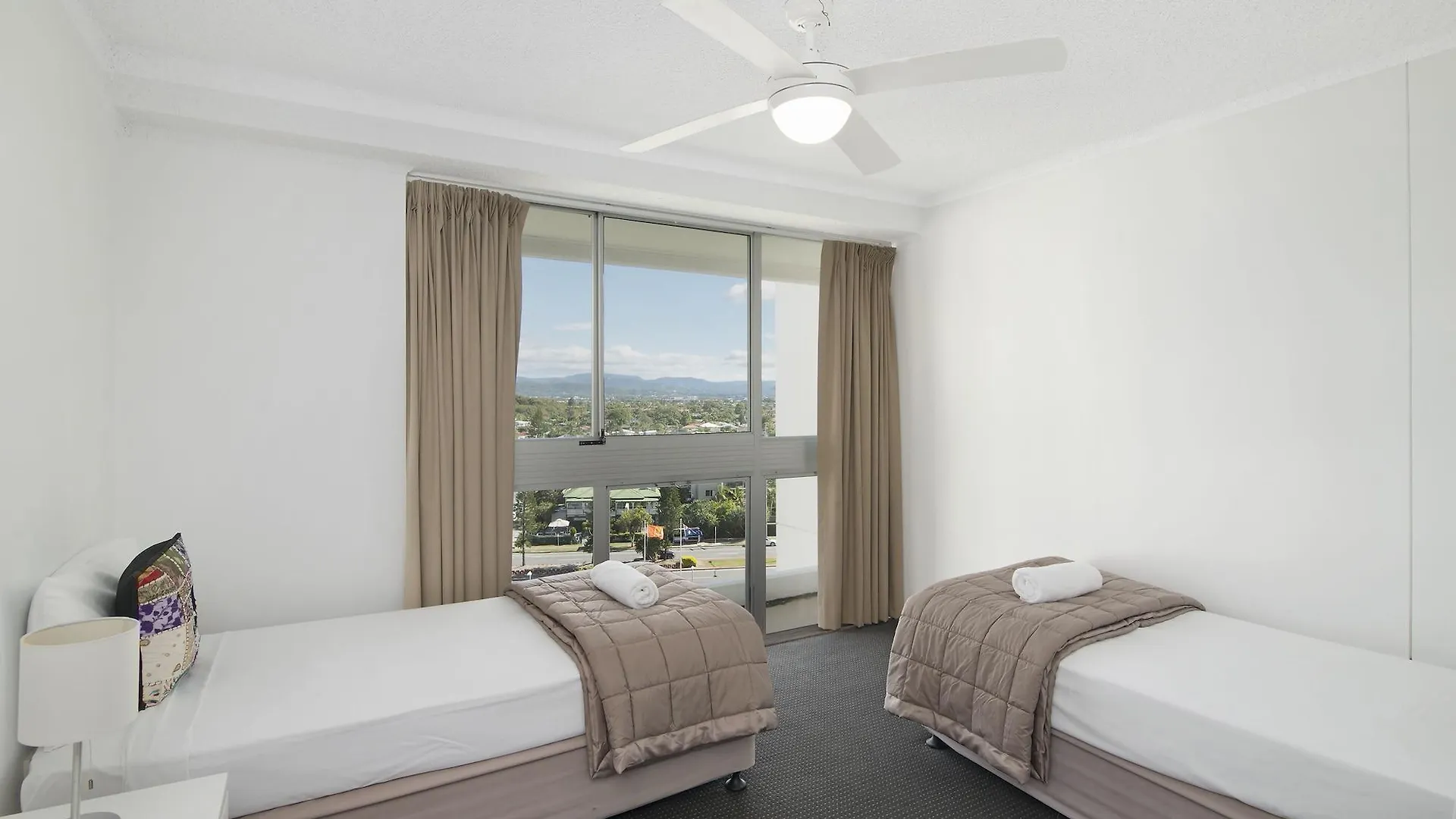 Solnamara Beachfront Apartments Gold Coast 4*,  Australia