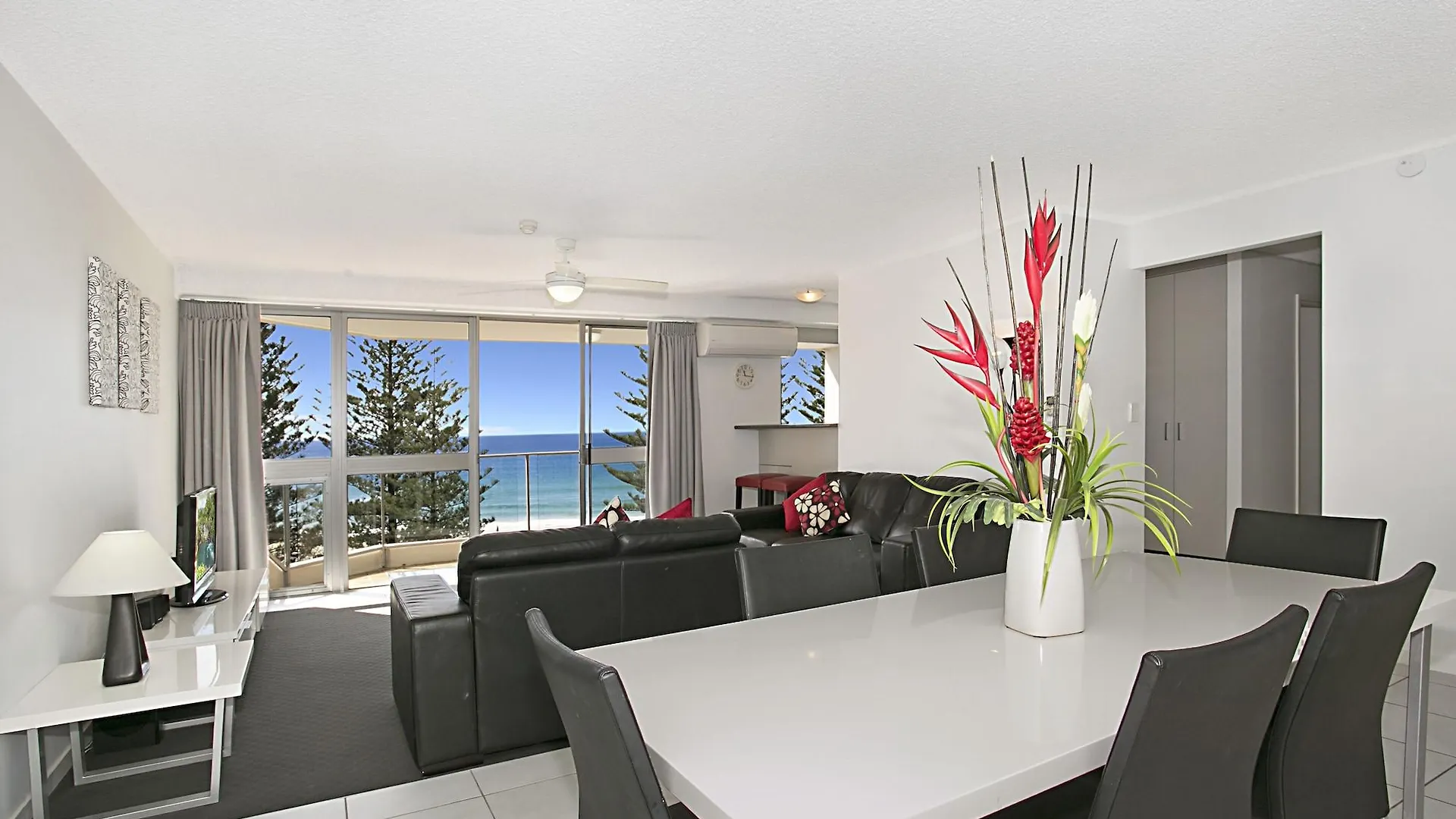 Solnamara Beachfront Apartments Gold Coast 4*,  Australia