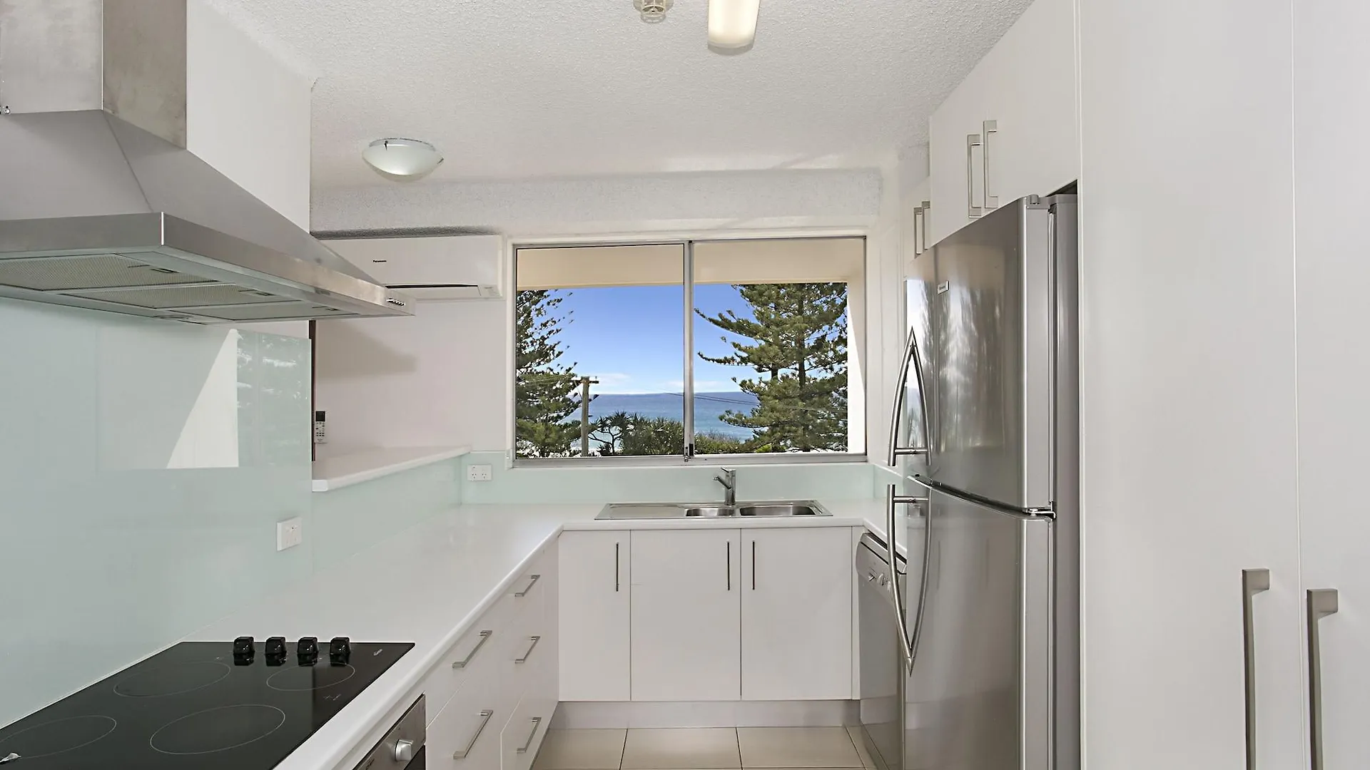 Solnamara Beachfront Apartments Gold Coast Australia