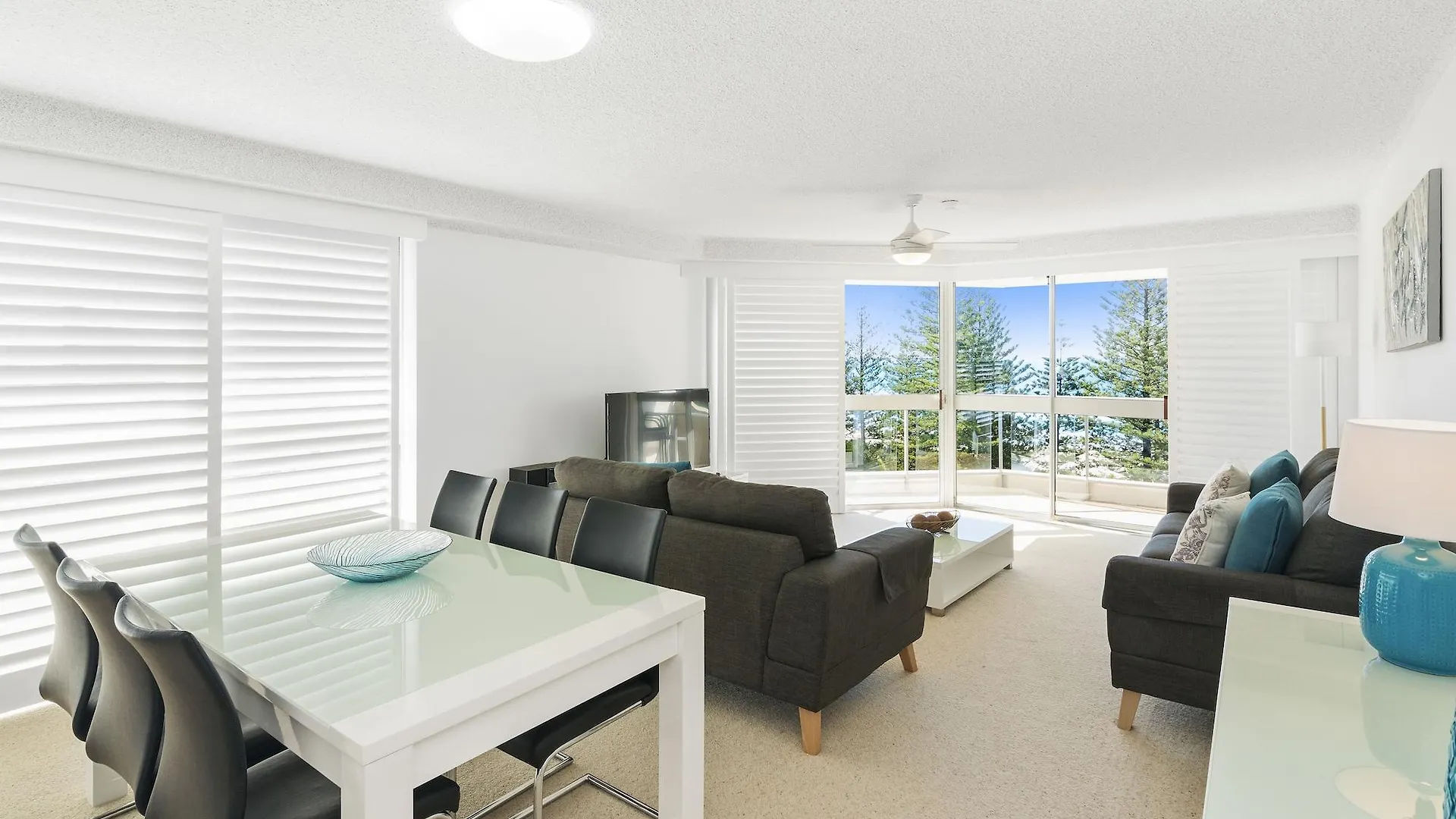 Solnamara Beachfront Apartments Gold Coast